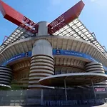 20 Off Garibaldi Eleganza * Milan